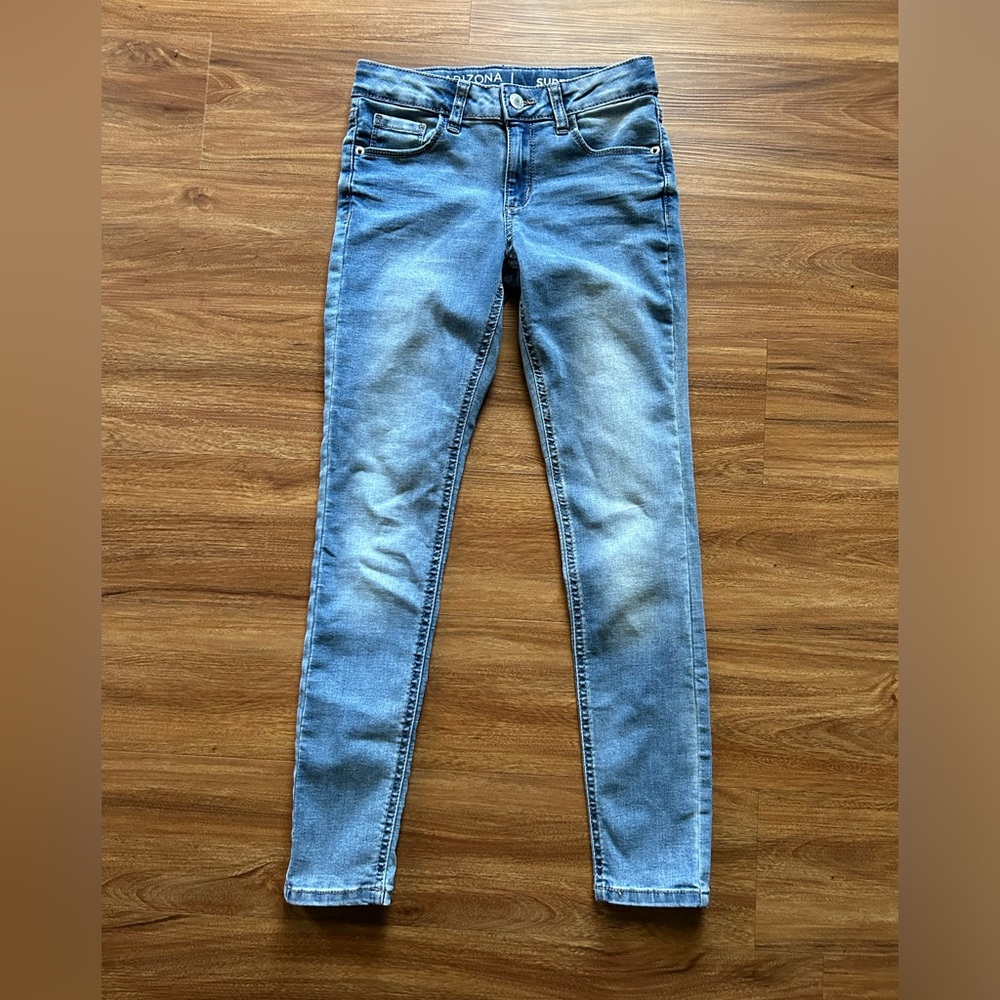 Girls Arizona super flex slim skinny jeans. Size 12.  Hardly worn